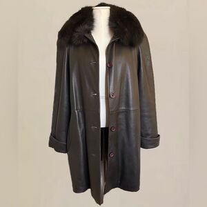 Vintage Brown Leather Coat with Fur Collar Size M
